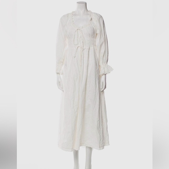 Doen White Maxi Dress - Picture 1 of 3